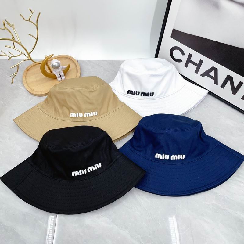 Miumiu cap dx07